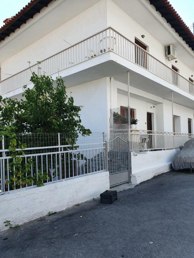 Anastasia' S Guest House Neos Marmaras Exterior foto